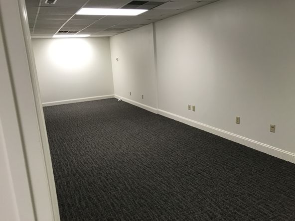 Brantwyn Building: 270 Presidential Drive, Wilmington, DE 19807